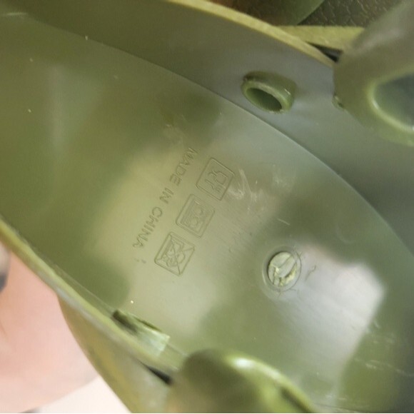 Triceratops Dinosaur Taco Holders Set of Two - Picture 4 of 4